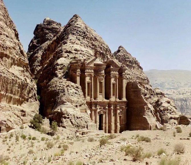 ed_deir_petra ed_deir_petra
